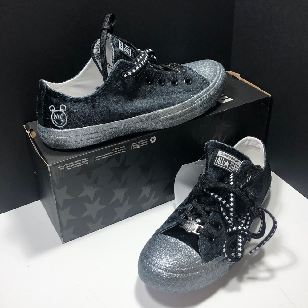 NEW🔥CONVERSE MILEY CYRUS